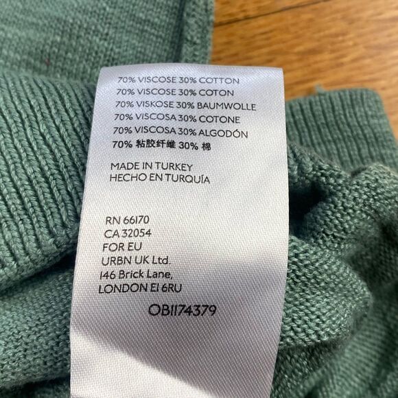 Free People Sage Green/Blue Relaxed Knitted Tank Size Small - Picture 8 of 8